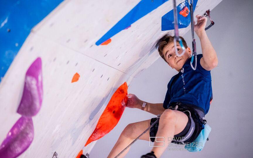 Poster Bächli Bergsport Youth Climbing Cup, Näfels: Lead Schweizer Meisterschaften - Final Männer U13 & U15