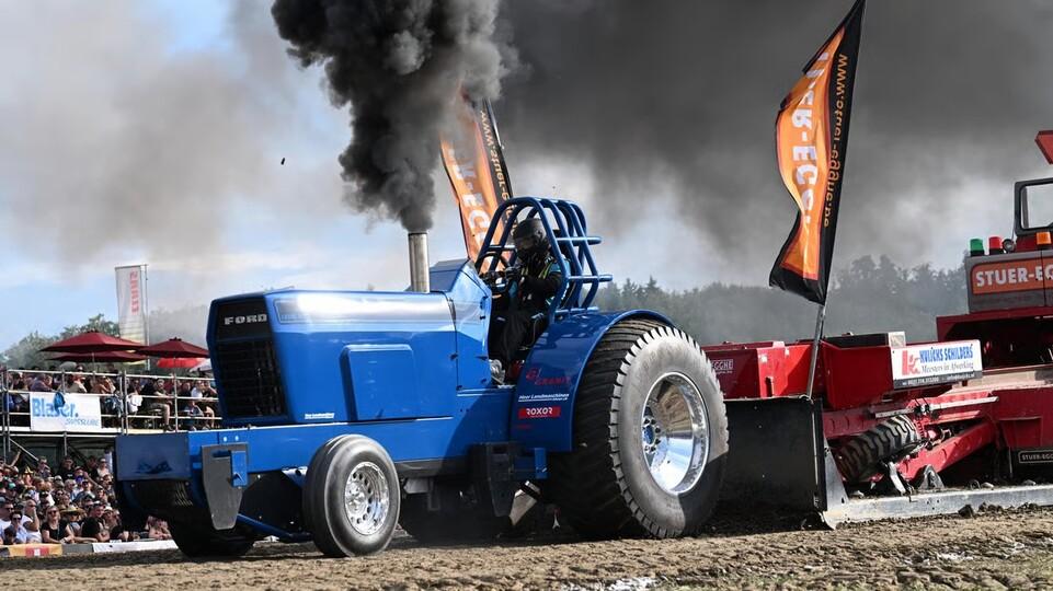 Poster of Tractor Pulling: Knutwiler Powerdays, Tag 3, Vormittag